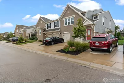 226 Old Pond Road, Springboro, OH 45066 - Photo 2