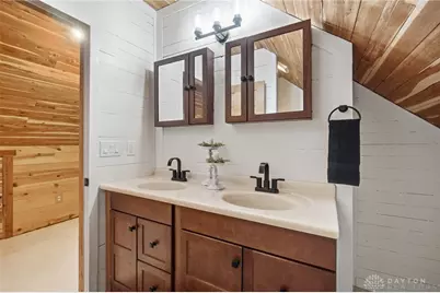 136 E Ridgeway Drive, Centerville, OH 45459 - Photo 24