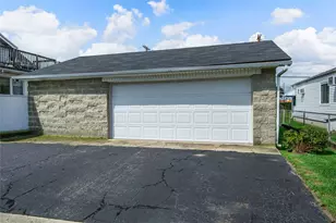 2700 Manistee Pl, Moraine, OH 45439 - Photo 1