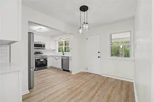 9221 N Main St, Dayton, OH 45415 - Photo 14