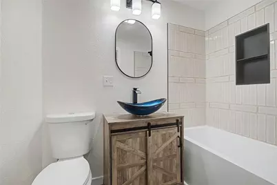 9221 N Main Street, Dayton, OH 45415 - Photo 26