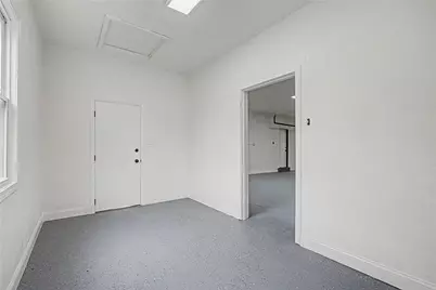 9221 N Main Street, Dayton, OH 45415 - Photo 58