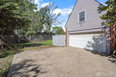 1381 Catalpa Drive, Dayton, OH 45406 - Photo 4
