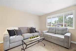 313 Windsor Ct, West Carrollton, OH 45449 - Photo 10