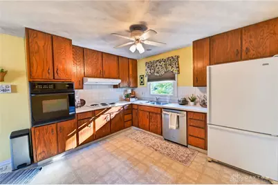 4995 Meadowcrest Lane, New Paris, OH 45347 - Photo 24