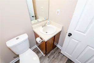 8495 Woodgrove Dr, Washington Twp, OH 45458 - Photo 20