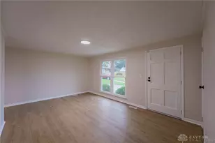 2128 Brennan Ln, Springfield, OH 45506 - Photo 10
