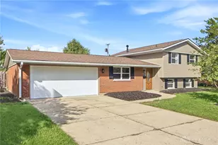 281 Fairway Dr, Fairborn, OH 45324 - Photo 1