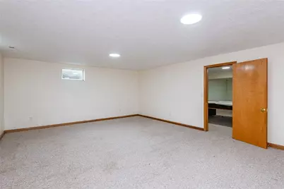 7825 Belle Plain Drive, West Carrollton, OH 45424 - Photo 30