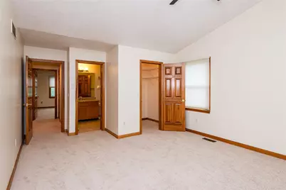 7825 Belle Plain Drive, West Carrollton, OH 45424 - Photo 20