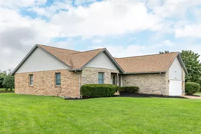 7825 Belle Plain Drive, West Carrollton, OH 45424 - Photo 2