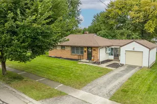 113 N Tippecanoe Dr, Tipp City, OH 45371 - Photo 1