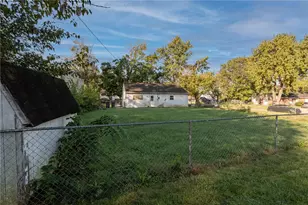 200 Tulip Dr, West Carrollton, OH 45449 - Photo 14