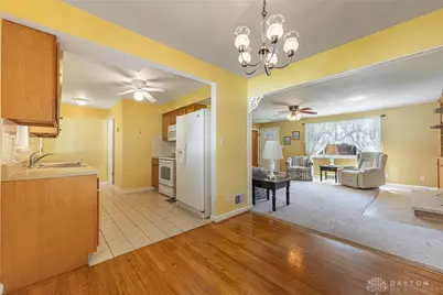 1233 Cloverfield Avenue, Kettering, OH 45429 - Photo 8
