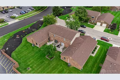 7603 Paragon Commons Circle, Centerville, OH 45459 - Photo 4
