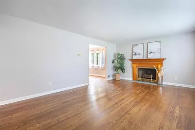 327 Patterson Road, Oakwood, OH 45419 - Photo 4