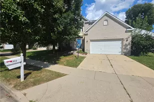 1523 Doddington Rd, Kettering, OH 45409 - Photo 2