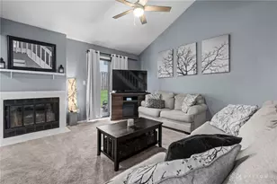 8475 Woodgrove Dr, Washington Twp, OH 45458 - Photo 8