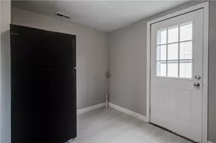 2535 Ontario Ave, Dayton, OH 45414 - Photo 8