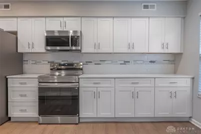 102 Nantucket Landing, Washington Twp, OH 45458 - Photo 6
