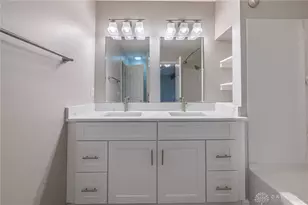 102 Nantucket Landing, Washington Twp, OH 45458 - Photo 22