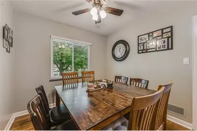 24 E Orchard Springs Drive, Dayton, OH 45415 - Photo 4