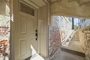 39 E 1st St, Dayton, OH 45402 - Photo 6