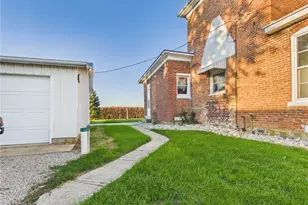 5198 Hartzell Rd, Greenville, OH 45331 - Photo 10