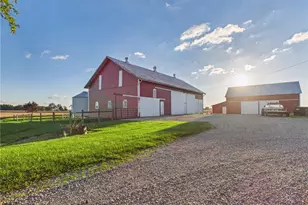 5198 Hartzell Rd, Greenville, OH 45331 - Photo 6