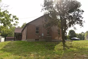 1589 Bartley Rd, Dayton, OH 45414 - Photo 4