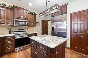2099 Hedge Gate Blvd, Beavercreek, OH 45431 - Photo 26