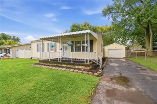 13 Western Dr, West Alexandria, OH 45381 - Photo 2