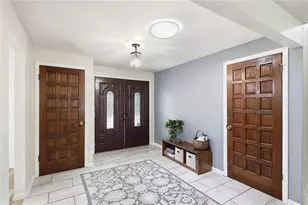 7680 John Elwood Dr, Centerville, OH 45459 - Photo 8