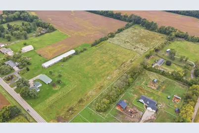 2405 E Lexington Road, Eaton, OH 45320 - Photo 2