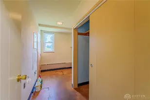 220 W Siebenthaler Ave, Dayton, OH 45405 - Photo 20