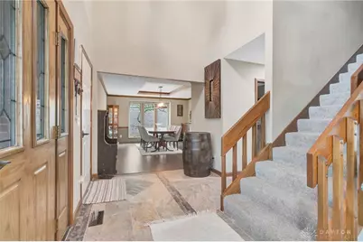 692 Doe Crossing, Centerville, OH 45459 - Photo 6
