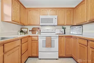 8300 Normandy Creek Dr, Washington Twp, OH 45458 - Photo 30