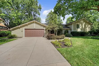 1381 Hickoryview Court, Washington Twp, OH 45458 - Photo 2