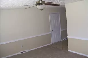 802 Louise, Xenia, OH 45385 - Photo 4