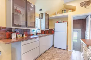 4227 Farnham Ave, Dayton, OH 45420 - Photo 4
