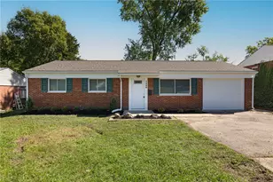 1530 S Alex Rd, West Carrollton, OH 45449 - Photo 1