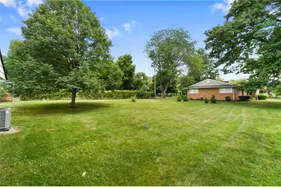 6470 Fieldson Road, Dayton, OH 45459 - Photo 38