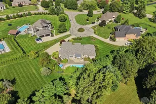 2460 Quorn Ct, Washington Twp, OH 45458 - Photo 4
