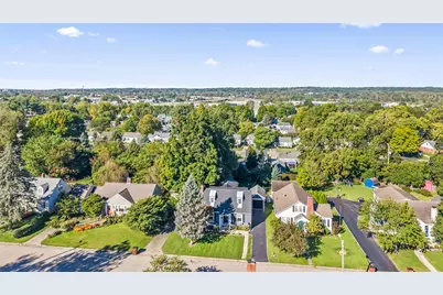 1423 Crestview Drive, Springfield, OH 45504 - Photo 4