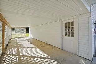 13 N Maple St, Jamestown Vlg, OH 45335 - Photo 8