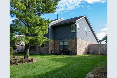 8860 Christygate Lane, Huber Heights, OH 45424 - Photo 36