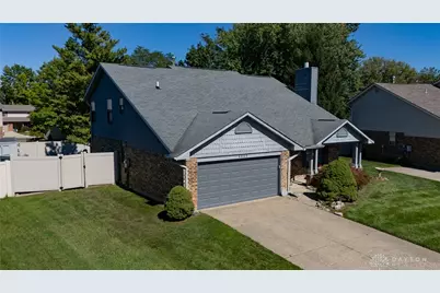 8860 Christygate Lane, Huber Heights, OH 45424 - Photo 2