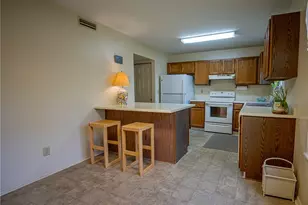 8860 Christygate Ln, Huber Heights, OH 45424 - Photo 8