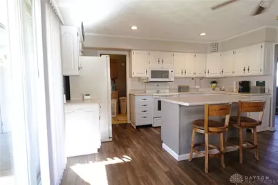 140 Ankara Avenue, Brookville, OH 45309 - Photo 6