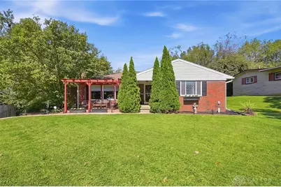 186 Meadow Lane, Springfield, OH 45505 - Photo 6